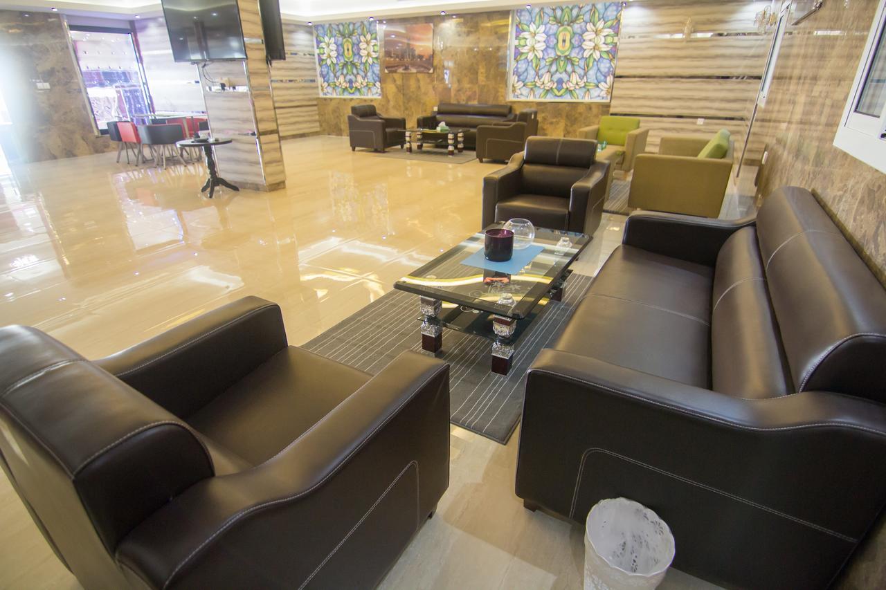 Al- Reef Hotel Jiddah Esterno foto